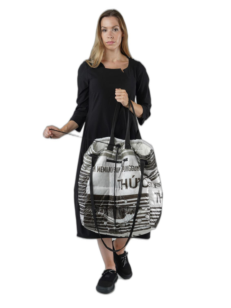 Rundholz Black Label - Padded nylon bag with elastic cord and stopper - 1253212504