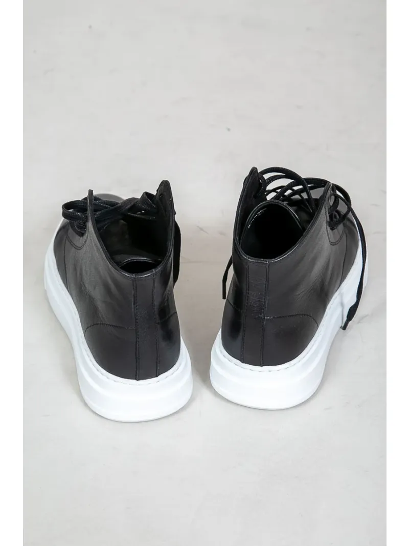 Rundholz Black Label - High-top sneakers in a sporty design - 1263985222