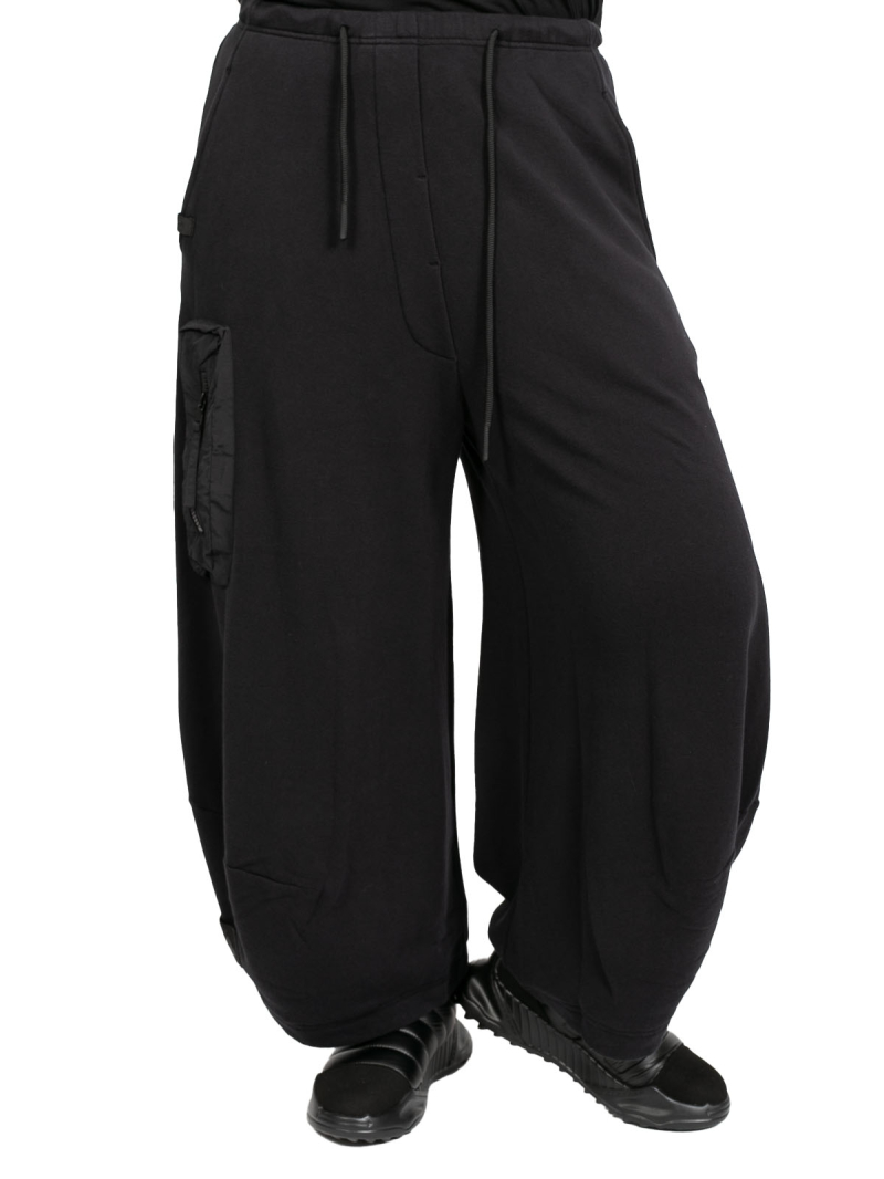 Rundholz Black Label - Balloon pants sweater with decorative suitcase pocket Black - 2243510121