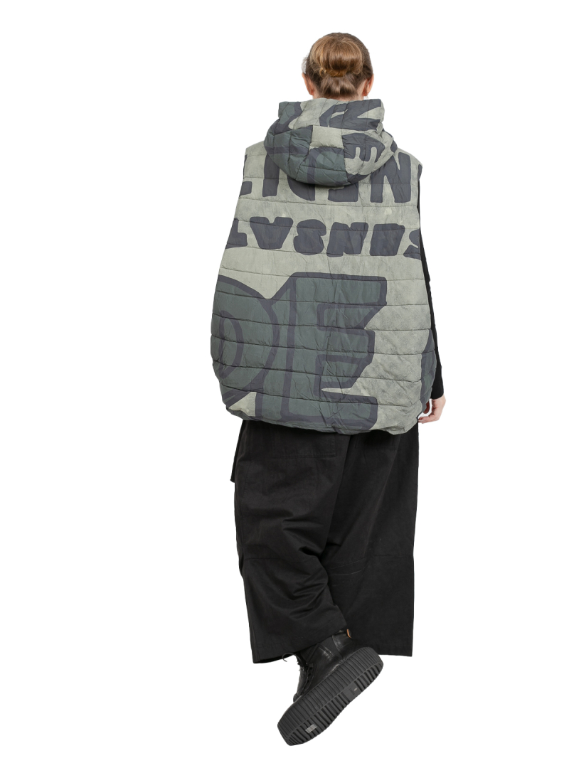 Rundholz Black Label - Jacket with hood and integrated patterned vest padded Jungle - 2243231101