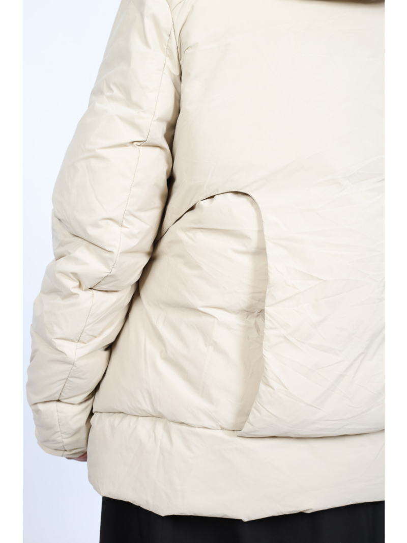 Rundholz - Rundholz Elegant quilted jacket with hood and pleats - 2251001103