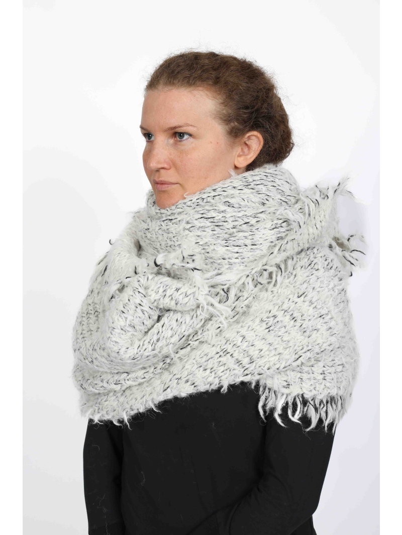 Rundholz - Rundholz oversize knitted alpaca scarf with fringes - 2251387706