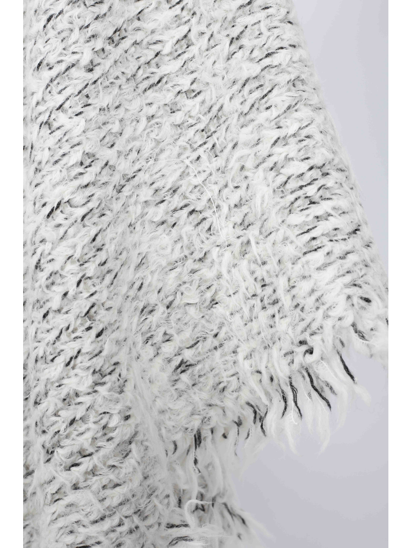 Rundholz - Rundholz oversize knitted alpaca scarf with fringes - 2251387706