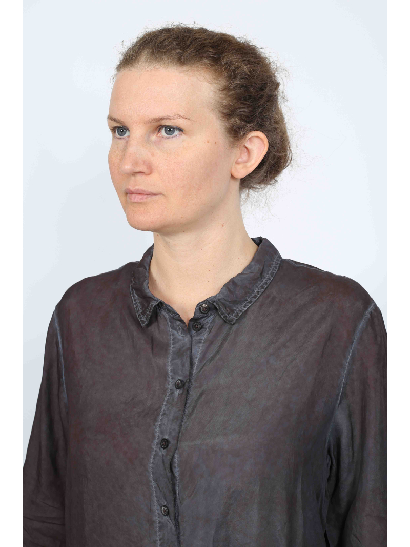 Rundholz DIP - Cupro-Bluse mit asymmetrischem Saum und Knopfdetails - 2252470402