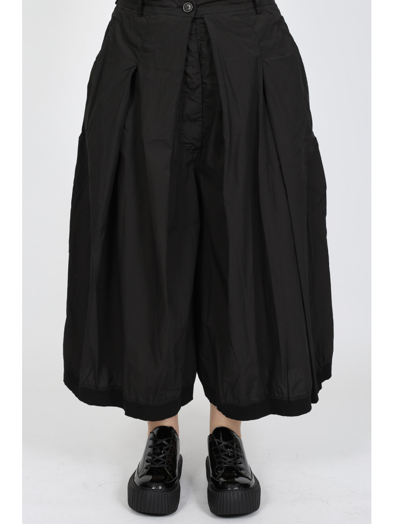 Rundholz DIP - Ausgestellte Baumwollhose mit Kellerfalten und Steppbund - 2252530106