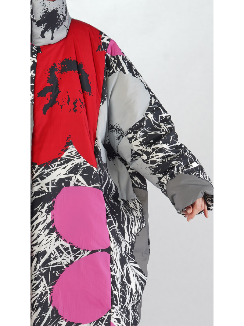 Rundholz Black Label - Oversize Daunen Mantel mit Allover Druck - 2253211212