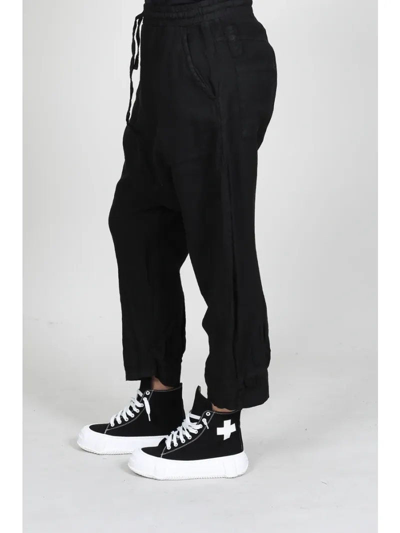 Black By K&M - БРЮКИ I CAN LOOK AT YOU ALL DAY - 261.04.02