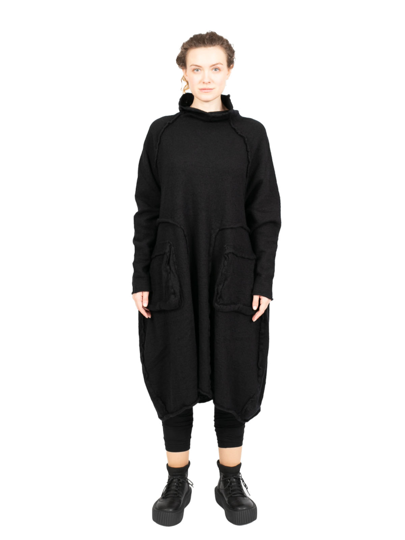 Rundholz Black Label - Knitted dress with suitcase pockets boiled wool oversize black - 2243897309