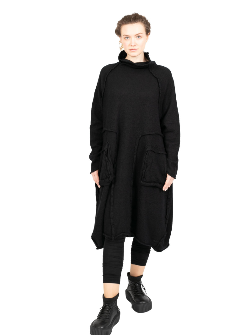 Rundholz Black Label - Knitted dress with suitcase pockets boiled wool oversize black - 2243897309