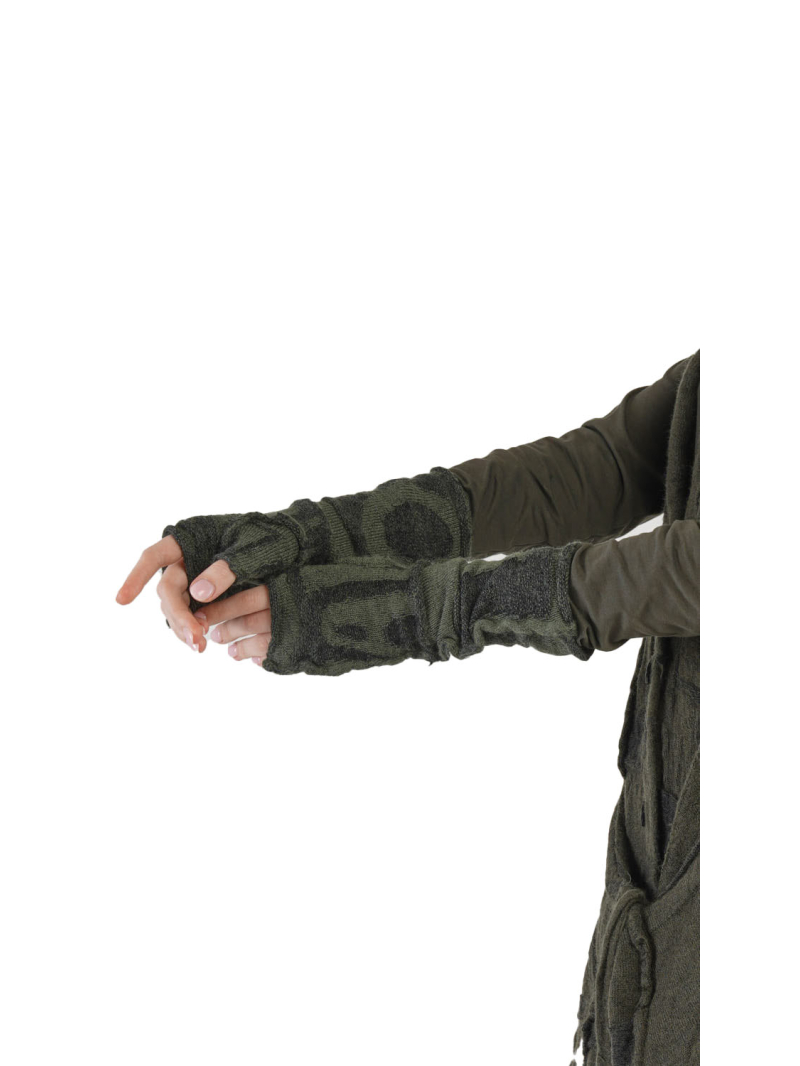 Rundholz Black Label - Arm warmers with thumb jacquard boiled wool jungle - 2243893114