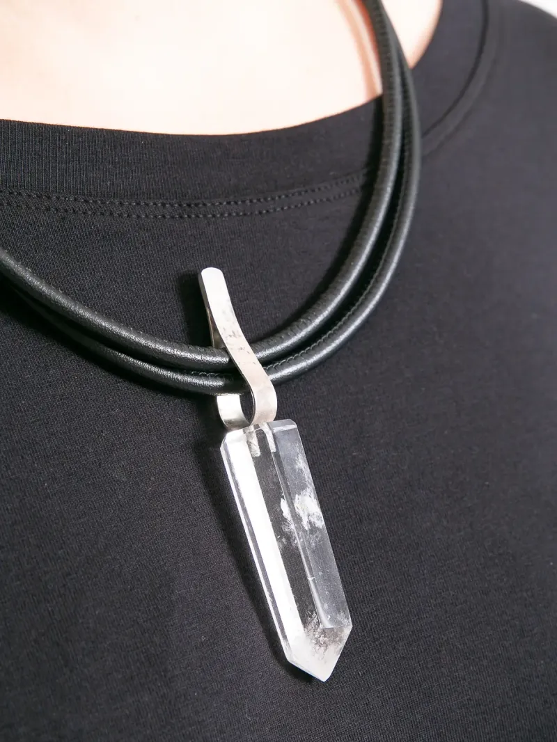 Darkgem - Ожерелье из горного хрусталя с вкраплениями на 2 кожаных ремешках I