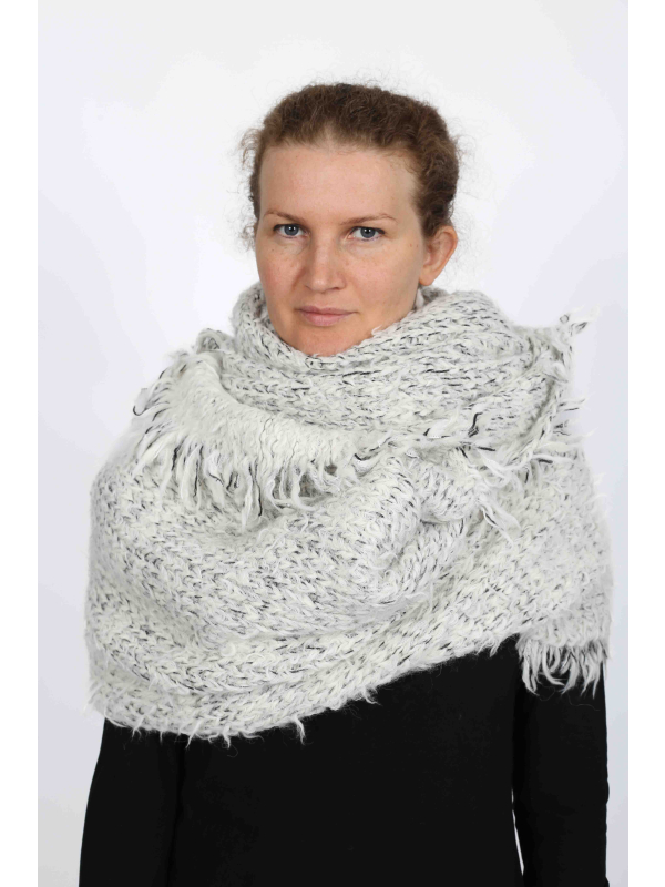 Rundholz - Écharpe en tricot oversize en alpaga avec franges - 2251387706 - Stilecht - Image 1