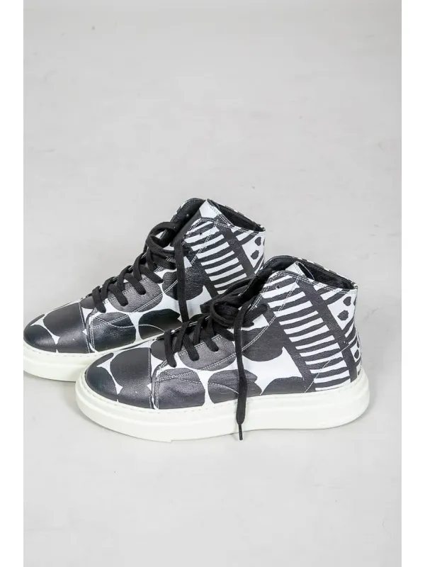 Rundholz Black Label - Hohe Sneaker mit Allover-Druck - 1263985203 - Stilecht - Bild 1