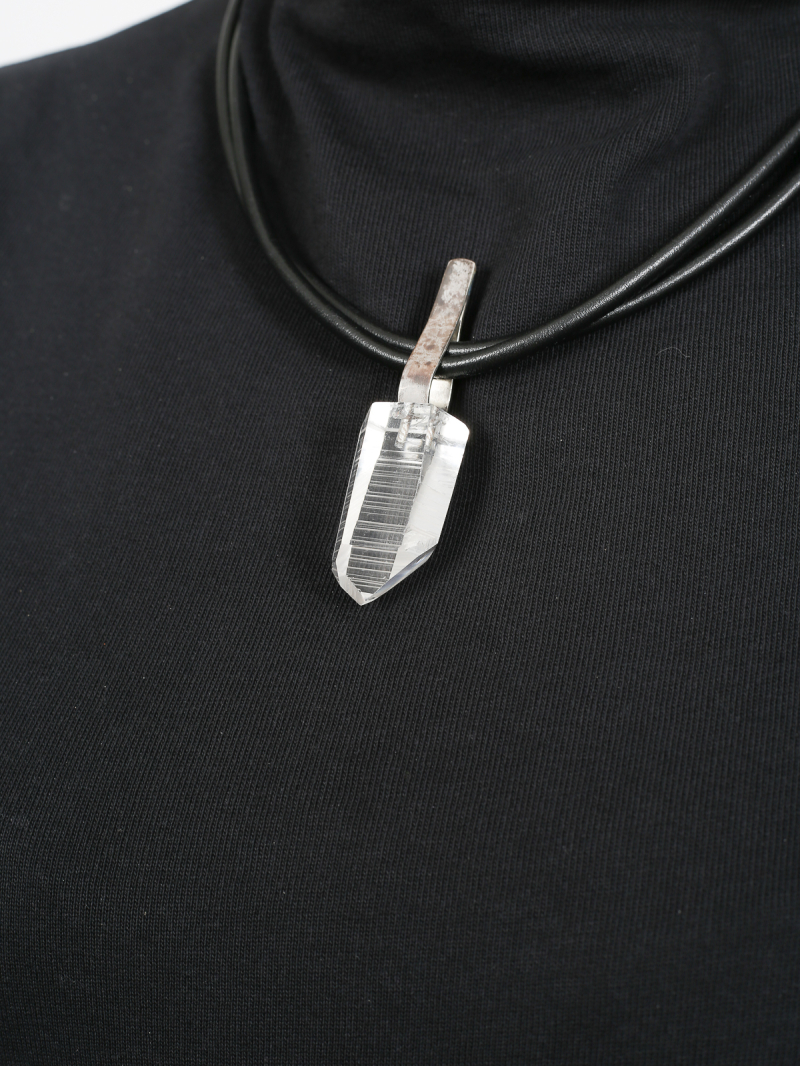 Darkgem - Rock crystal pendant with silver mount on double leather strap III - HAPPYMAKER - White - 10-8183-1-iii