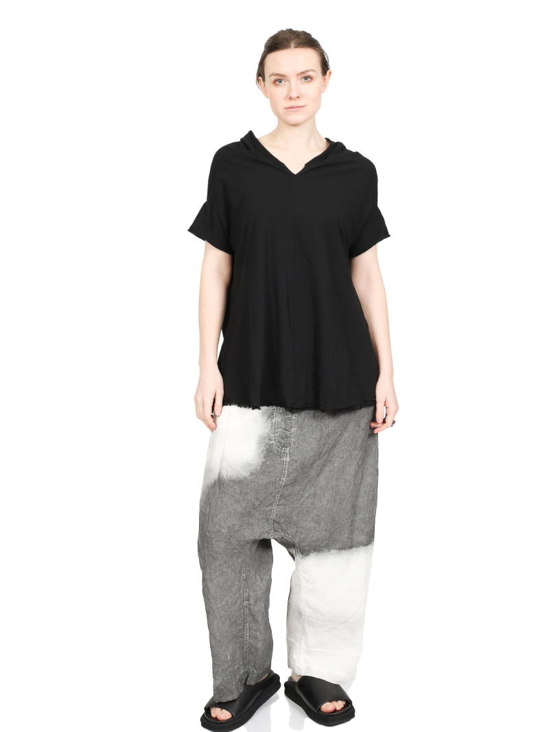 Rundholz DIP - Hüftlanges baumwoll crepe jersey cupro t-shirt mit platziertem druck - 1252560512