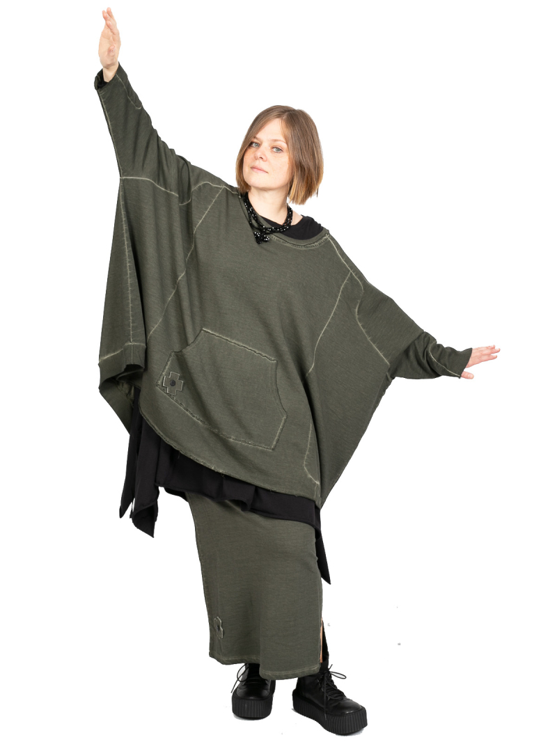 Pluslavie (Plü) - weiter longer Pullover - Wide Long Sweat Olive