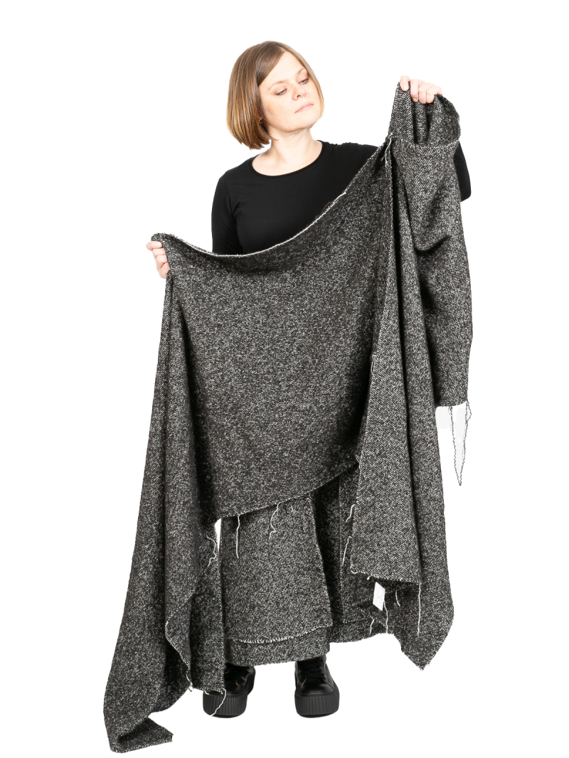 Rundholz - Großer Schal mit Tunnelzug und offenen Schnittkanten Wollstoff Black Melange - 2241251409