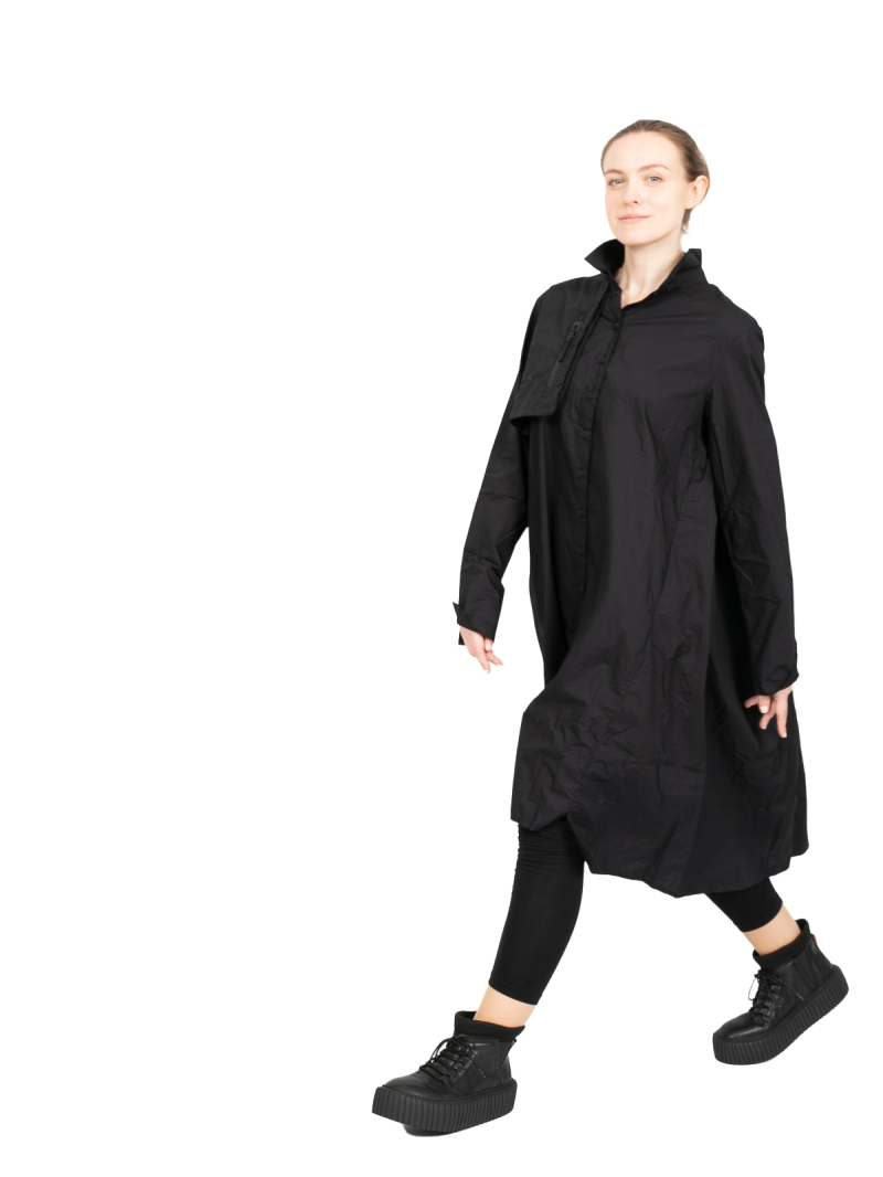 Rundholz Black Label - Платье с рюшами на спине и нагрудным карманом из поплина черного цвета - 2243320912 