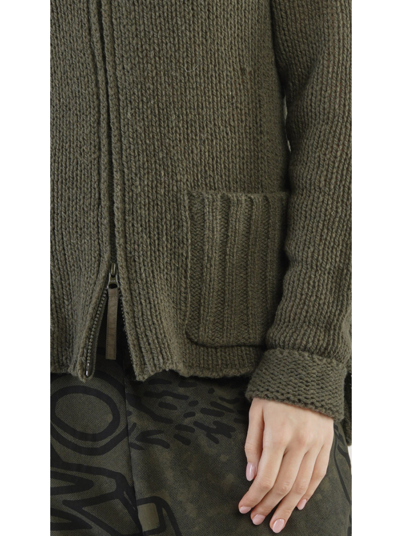 Rundholz Black Label - Fitted cardigan with pockets in rib jungle - 2243627104