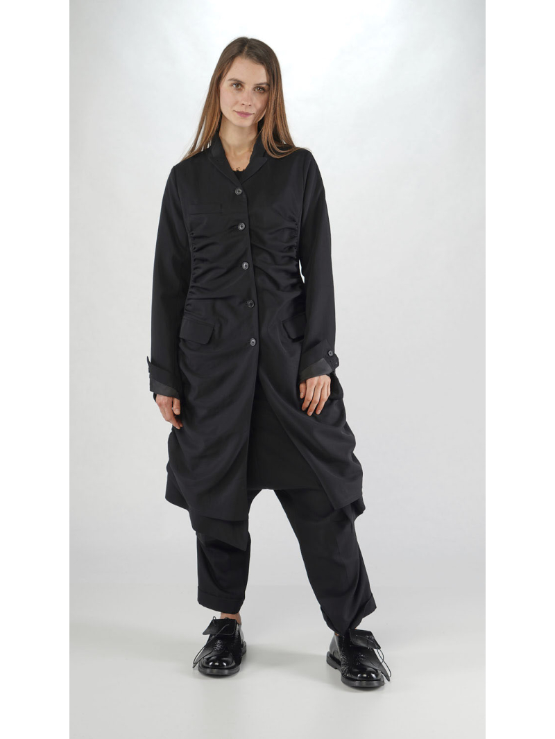 Bois rond - Manteau en laine en forme de banane avec fronces sur la couture de séparation - 2251251206