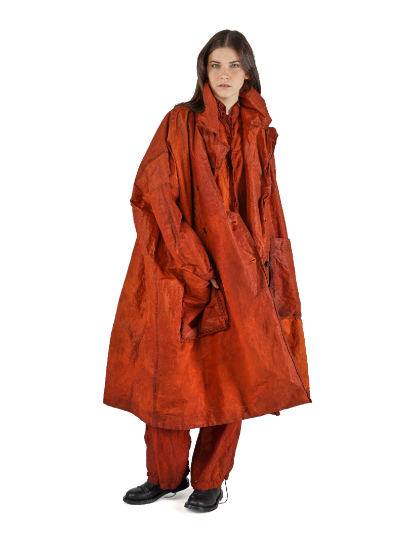 Bois rond DIP - Robe oversize en cupro avec col chemisier et plis - 2252470903