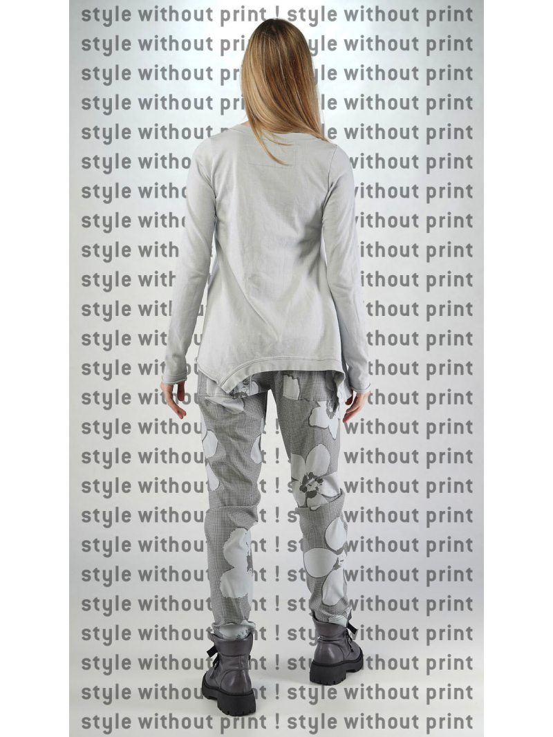 Rundholz Black Label - Black Label Ausgestelltes Baumwoll-T-Shirt mit Asymmetrie - 2253290526