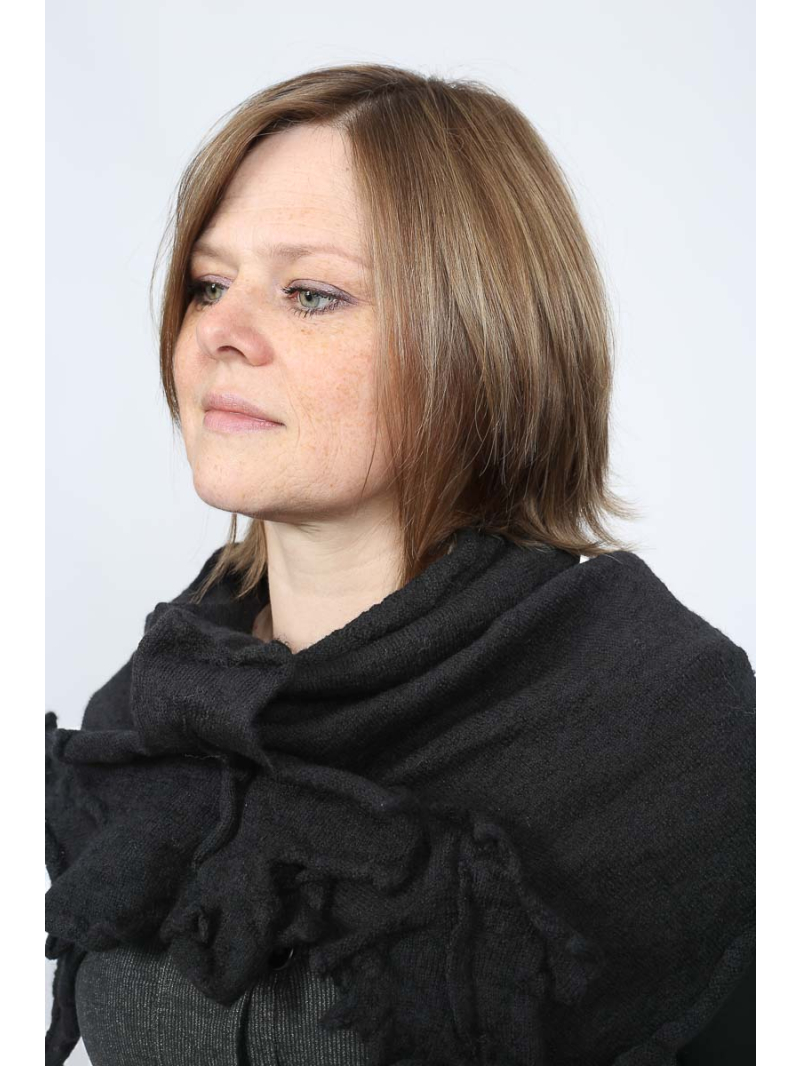 Rundholz Black Label - Wollschärpe mit plastischen Blumenapplikationen - 2253893212