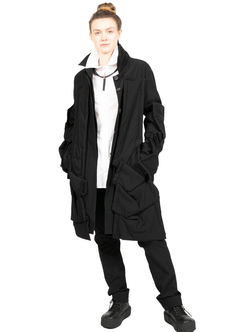 Rundholz - StretchMantel vorne und Ärmel doppellagig mit graphischen Abnähern Black - 2241161215