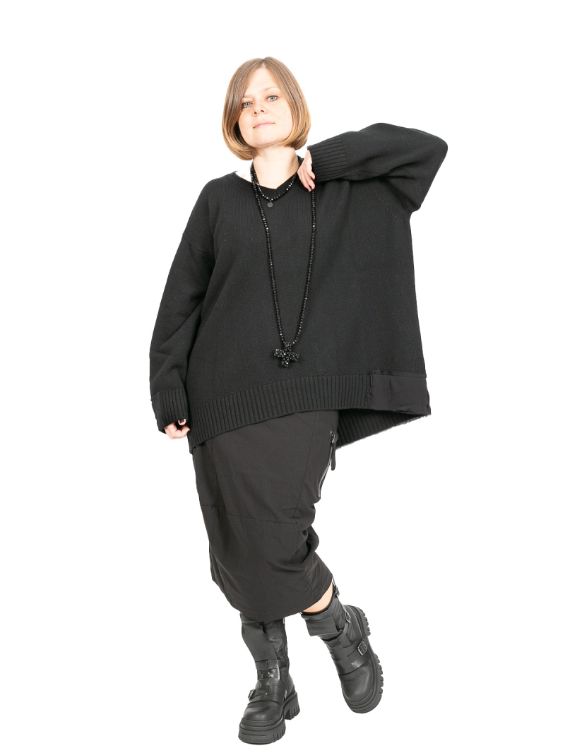 Aequamente - Pullover mit V-Ausschnitt Kaschmir mit Details aus Seide Black