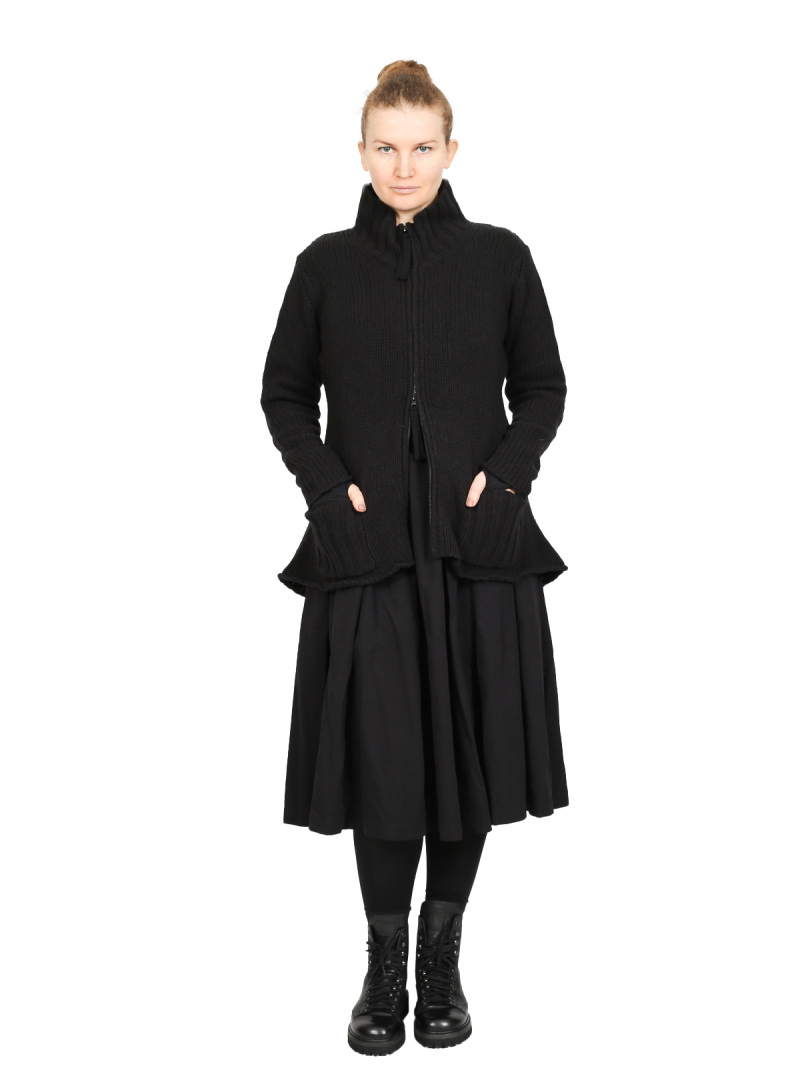 Rundholz Black Label - Taillierte Strickjacke mit Taschen in Ripp black - 2243627104