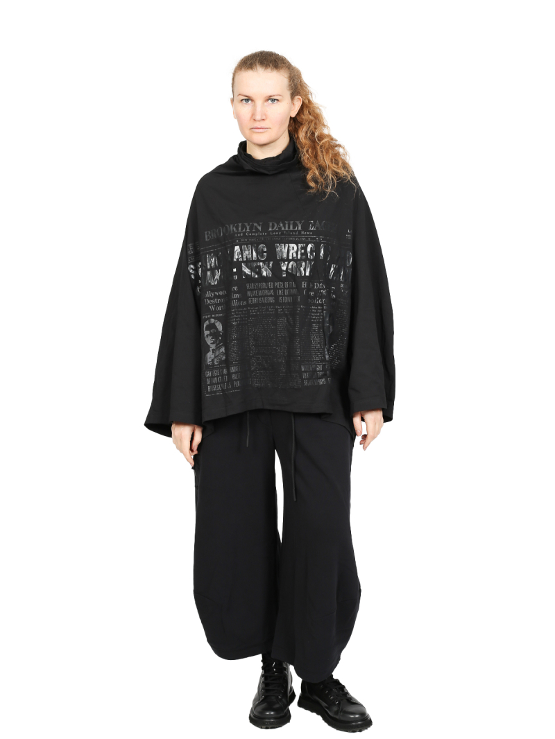 Rundholz DIP - Long Shirt mit weiten Ärmeln und Ton-in-Ton Print Oversize Black Print - 2242300506